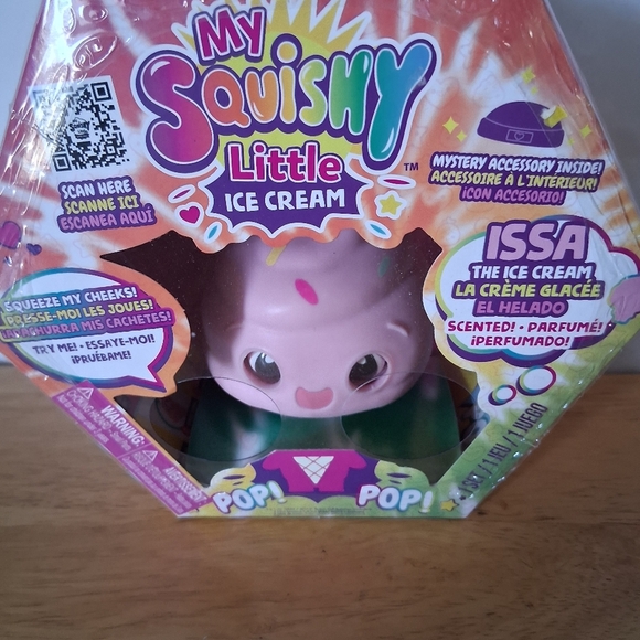 Squisy Ice Cream - Picture 3 of 4